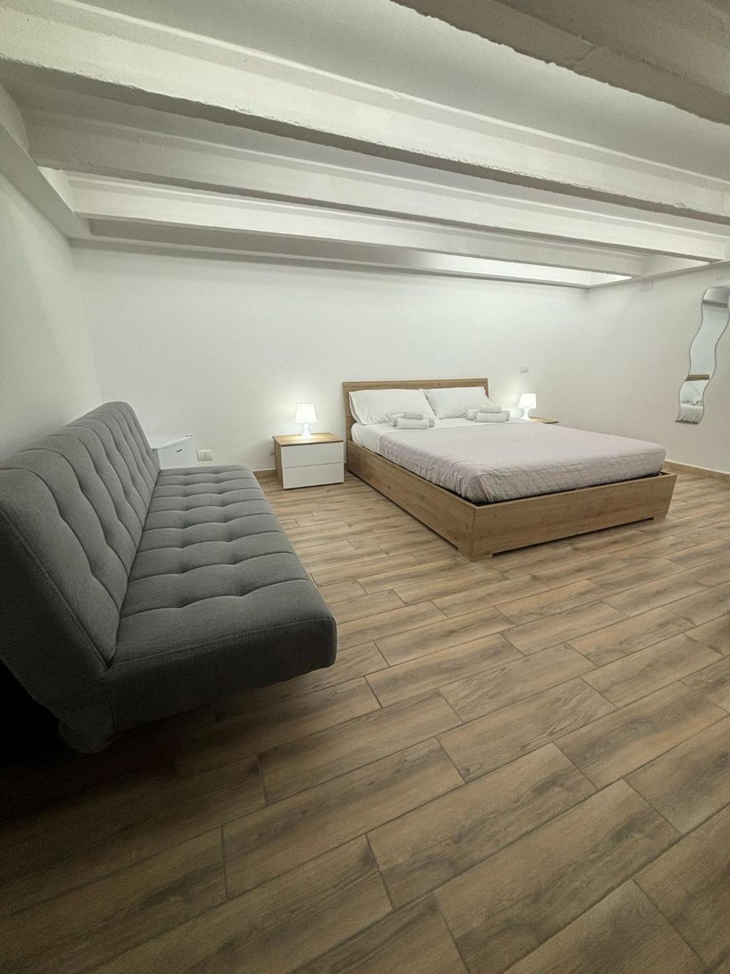 Carmen'S House Bed and Breakfast Nettuno Buitenkant foto